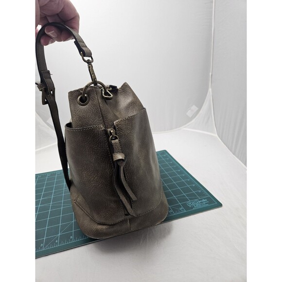 Steve Madden Vegan Leather Crossbody Bag Green - Picture 2 of 16